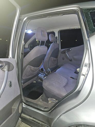 Mercedes-Benz: Mercedes-Benz A 160: 1.6 l | Hetçbek — 10