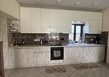 Долгосрочная аренда домов: 300 м², 4 комнаты at lalafo.kg — 8 Долгосрочная аренда домов: 300 м², 4 комнаты — 8