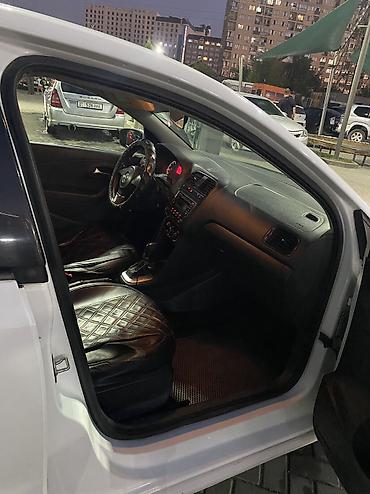 polo: Volkswagen Polo: 2014 г., 1.6 л, Автомат, Бензин, Седан — 10