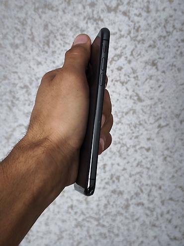 interlok tikis masini: IPhone X, Space Gray, Face ID — 5