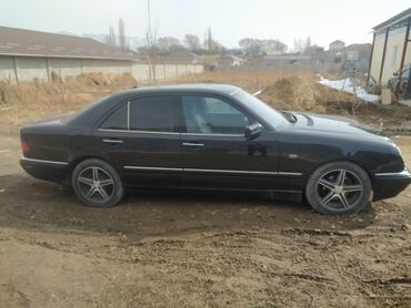 мерседесбенз 1117: Mercedes-Benz E-Class: 1998 г., 2.4 л, Автомат, Бензин, Седан