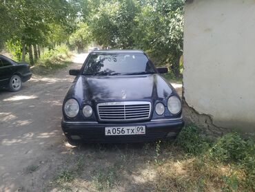 Mercedes-Benz: Mercedes-Benz E-Class: 1998 г., 4.3 л, Автомат, Бензин, Седан