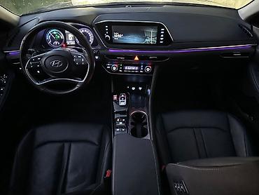 задняя шторка: Hyundai Sonata: 2022 г., 2 л, Автомат, Гибрид, Седан — 9