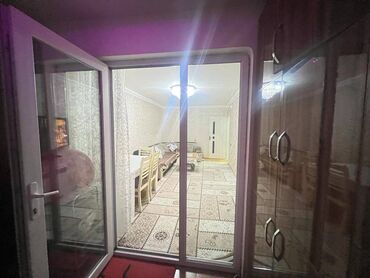 Köhnə tikili: Bakı, 3 otaqlı, Köhnə tikili, m. Xalqlar Dostluğu, 70 kv. m — 15