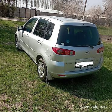 Mazda Demio: 2004 г., Хэтчбэк