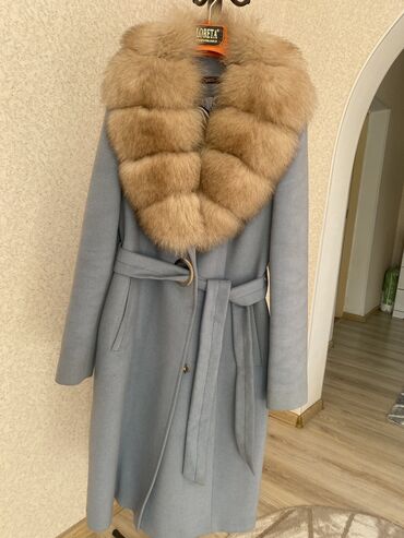 Другая женская одежда: Продаю вещи по очень хорошей цене, одевала 2-3раза на счет цен пишите! — 2