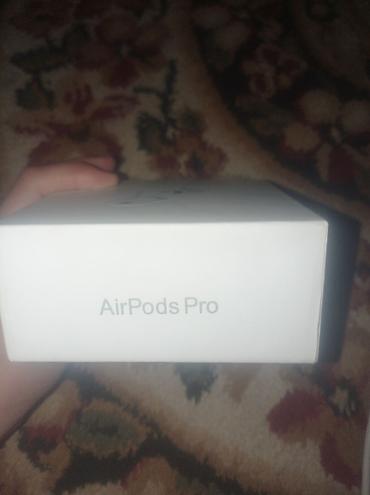 x box series: Apple AirPods Pro (2‑го поколения) с кейсом MagSafe - Модель: AirPods — 3