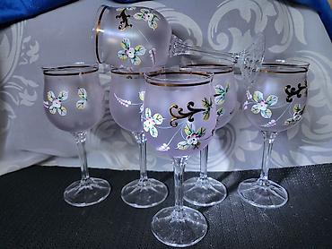 svetlo zelena: Case nove,model 3 bohemija kristal za vino iz 70ih godina. Case za — 5