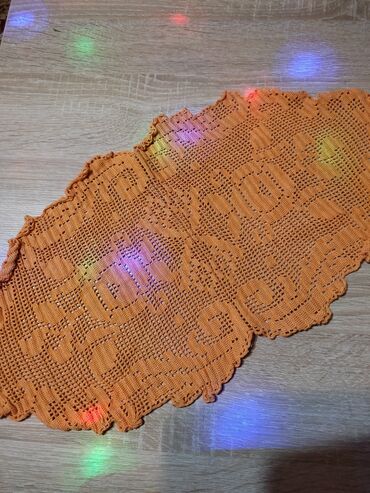 Kuhinjski tekstil: Milje, boja narandzasta, novo, rucni rad, dimenzije 47×20 cm. Lep