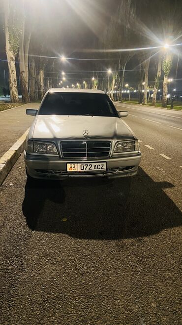 205 70 15 с: Mercedes-Benz C-Class: 1998 г., 1.8 л, Механика, Бензин, Седан