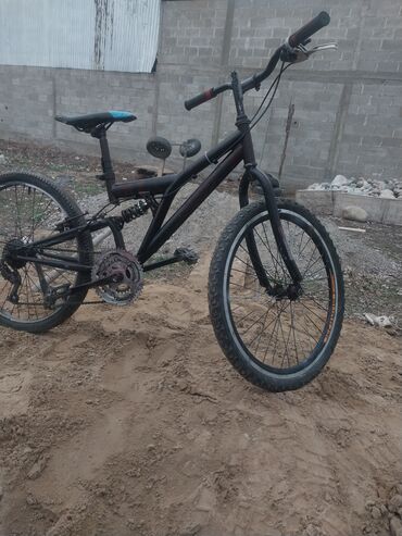 Горные велосипеды: Горный велосипед, Рама XS (130 -155 см), Сталь, Б/у — 1