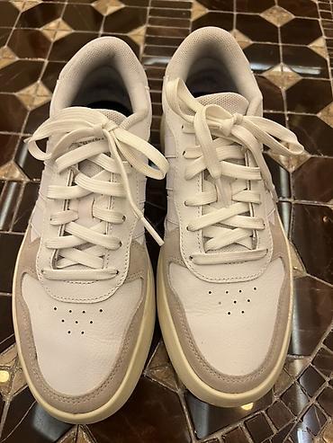 adidas: Adidas Cloudfoam kişi/qadın gündəlik idman ayaqqabısı - Model: Adidas — 1