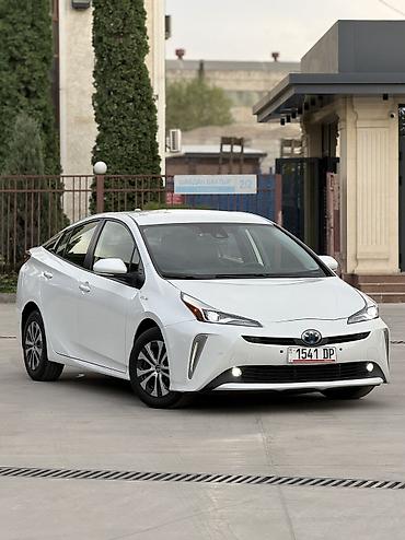 Toyota: Toyota Prius: 2020 г., 1.8 л, Автомат, Гибрид, Лифтбек — 3