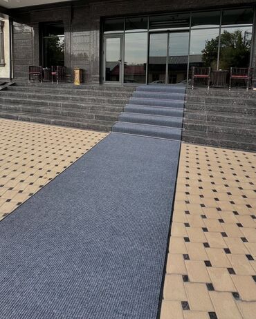 Rezin döşəmə örtüyü: Hər addımda təhlükəsizlik, hər metrində keyfiyyət! 🛡✨ Yeni rezin — 7