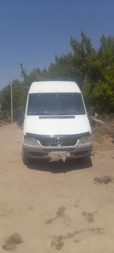 каропка передач: Mercedes-Benz : 2007 г., 2.2 л, Механика, Дизель, Van