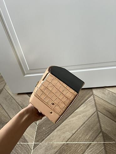 kask aksesuarları: Qızıl aksesuar qabı — 4