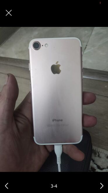 сломанный айфон: IPhone 7, Б/у, 32 ГБ, Розовый, Зарядное устройство, 56 %