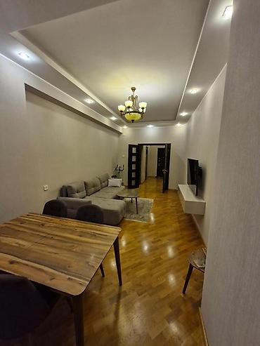 8 noyabr: İcarəyə verilir 2 otaqlı yeni tikili 86 m², 8 Noyabr m. Kateqoriya — 2