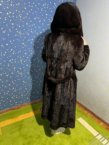 Шуба, Норка, Длинная модель, С капюшоном, M at lalafo.kg Шуба, Норка, Длинная модель, С капюшоном, M