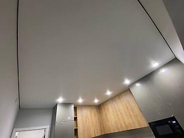 Натяжной потолок: Натяжной потолок Глянцевое, Матовое, 3D потолки Гарантия, Бесплатная консультация, Бесплатный замер — 21