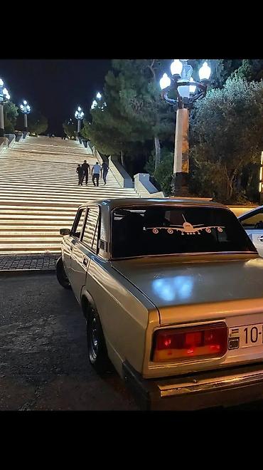 VAZ (LADA): VAZ 2107 sedan - Kuzov: 4 qapılı, gümüşü rəng - Mühərrik: benzin — 5