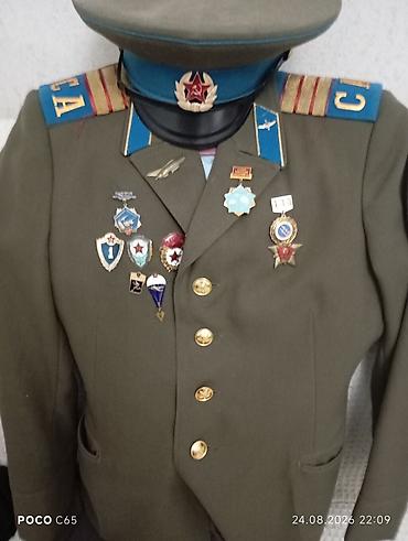 кожаная куртка бу: Sovet əsgər forması medallar ile bir yerde — 3
