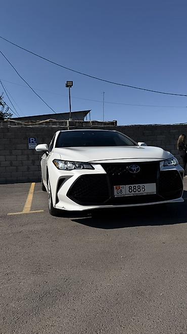 Toyota Avalon: 2021 г., 2.5 л, Автомат, Гибрид, Седан