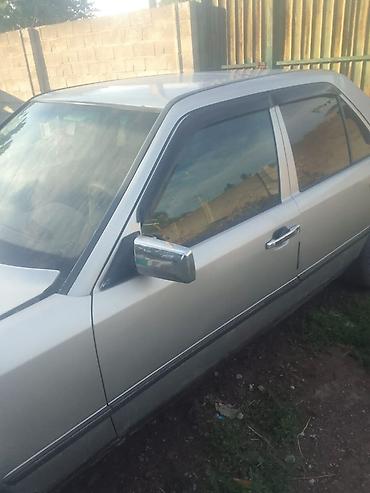 Продажа авто: Mercedes-Benz W124: 1989 г., 2.3 л, Механика, Бензин, Седан — 3