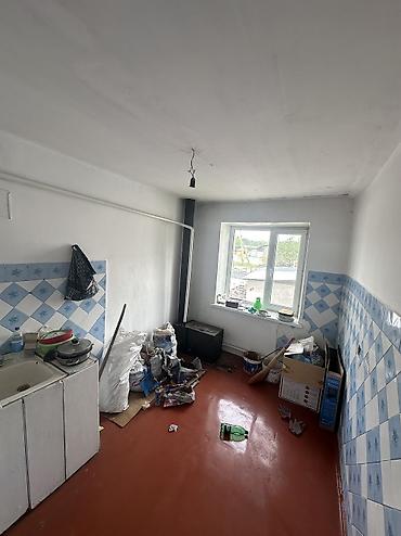 гостиничного типа квартира: 2 комнаты, 50 м², Хрущевка, 2 этаж, Старый ремонт — 4