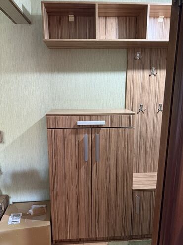 шкафы для ванной комнаты: Кире бериш үчүн гарнитур, ДСП