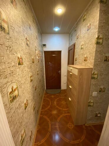 Köhnə tikili: Bakı, 3 otaqlı, Köhnə tikili, m. Memar Əcəmi, 55 kv. m — 12