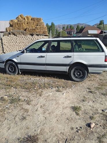 Volkswagen: Volkswagen Passat Variant: 1989 г., Универсал — 2