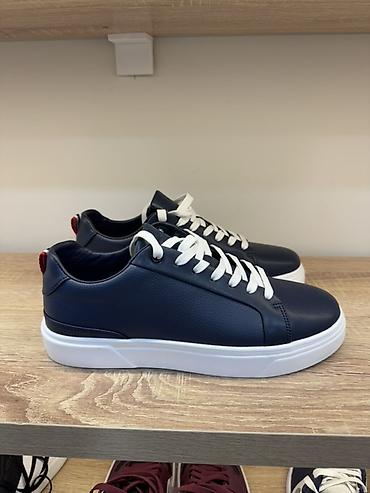 kutya: Мужские кроссовки, 42, 40, 41, Tommy Hilfiger, Новый, цвет - Синий, Самовывоз — 1
