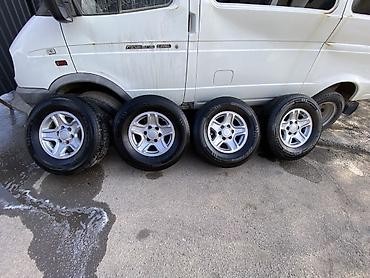 16 lt: Комплект из 4 колес в сборе для микроавтобуса/внедорожника. Шины: - — 4