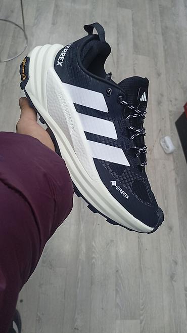 adidas original: Мужские кроссовки, 40, 41, 42, Adidas Originals, Новый, цвет - Черный, Бесплатная доставка — 2