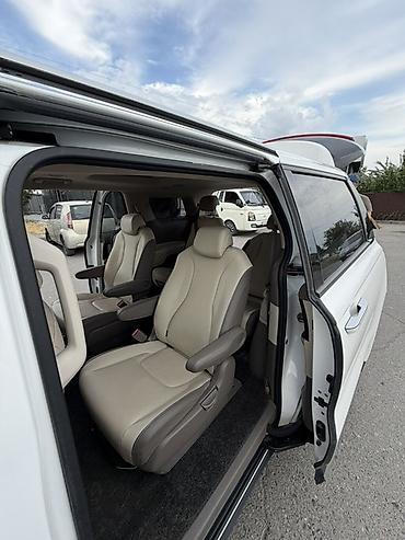 g comp: Kia Carnival: 2021 г., Минивэн — 5
