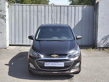 Chevrolet Spark: 2018 г., 1 л, Вариатор, Бензин, Хэтчбэк at lalafo.kg Chevrolet Spark: 2018 г., 1 л, Вариатор, Бензин, Хэтчбэк