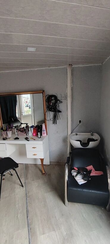 Həyət evləri və villaların satışı: Xocəsən 4 otaqlı, 100 kv. m, Kredit yoxdur, Orta təmir -da lalafo.az — 19 Həyət evləri və villaların satışı: Xocəsən 4 otaqlı, 100 kv. m, Kredit yoxdur, Orta təmir — 19