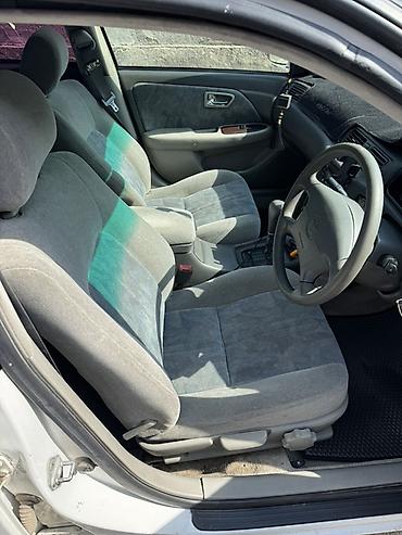 Продажа авто: Toyota Camry: 2001 г., Седан — 7