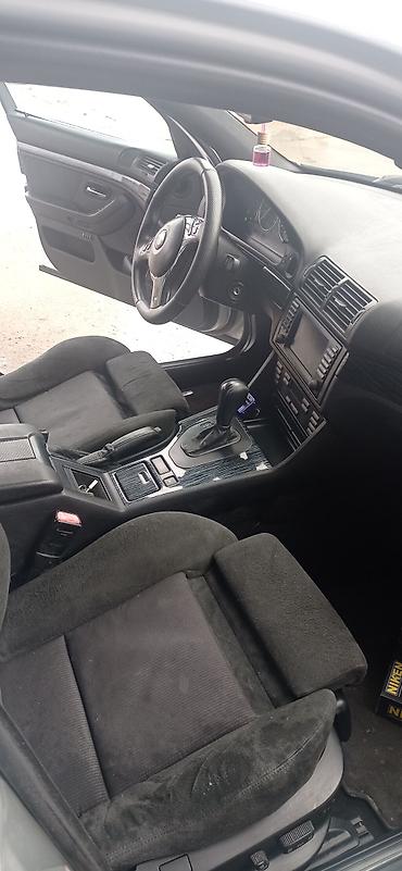 mercedes 180 b: BMW 5 Series E39 sedan – gümüşü rəng. - Kuzov: 4 qapı, M-Style ön-arka — 8