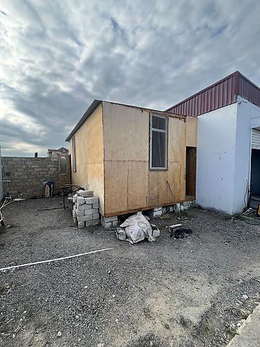 ruan ordeyi: Taxta konstruksiyalı kiçik modul otaq/konteyner. Xüsusiyyətlər: - — 1