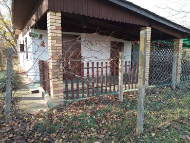 Kuće na prodaju: Prodajem manju vikendicu od 52m2 u Somboru na Bačkom kanalu kod mosta na lalafo.rs — 9 Kuće na prodaju: Prodajem manju vikendicu od 52m2 u Somboru na Bačkom kanalu kod mosta — 9