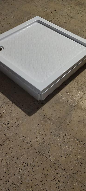 hamam üçün duşlar: Duş ləyənci – kvadrat forma - Ölçü: 100 × 100 sm (lent ölçüdə — 2
