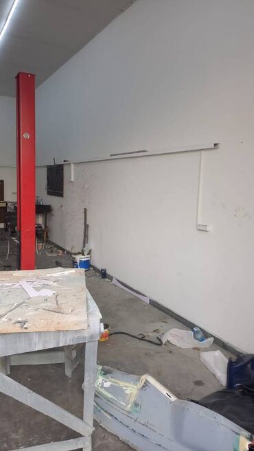 Digər kommersiya daşınmaz əmlakı: Nərimamov rayonu ziya buyadovda 300kv sahəsi olan servis icareye — 2