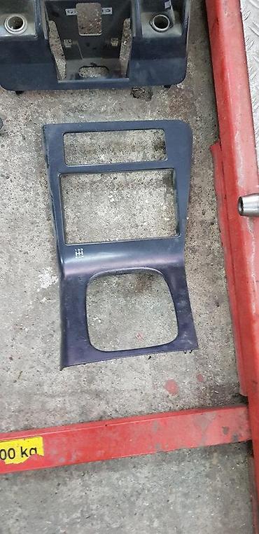 KONZOLA MENJACA ZA TOYOTA LAND CRUISER OD 1996. DO 2003. GOD