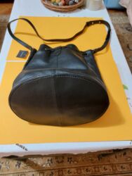 Torbe: Torba za rame, Guess, Materijal: Koža — 8