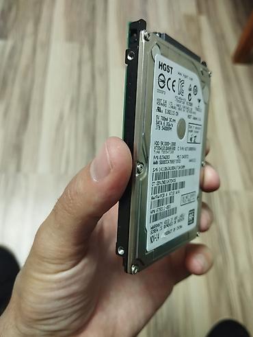 hdd disk: Hitachi HGST 2.5 sərt disk 1 TB satılır. Az işlənmiş problemsiz — 2