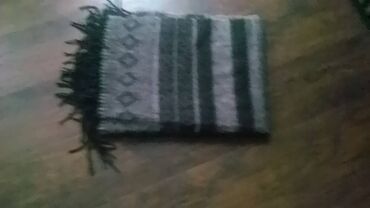 Ostala ženska odeća: Dve velike kese odeće samo 300 dinara. jakna, 6 košulja, 4 džempera na lalafo.rs — 7 Ostala ženska odeća: Dve velike kese odeće samo 300 dinara. jakna, 6 košulja, 4 džempera — 7