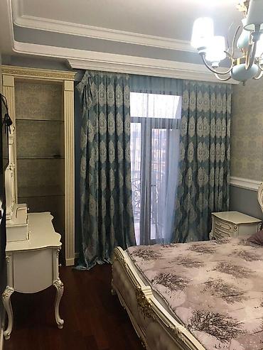 evler kiraye: Satılır 3 otaqlı yeni tikili 105 m², Ağ şəhər q. Kateqoriya Yeni — 3