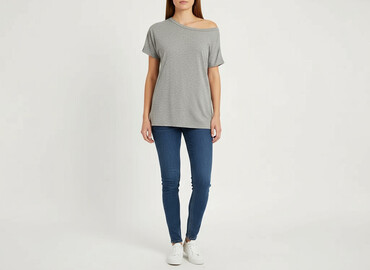 tuzza t shirty: Women`s T-shirt, size S